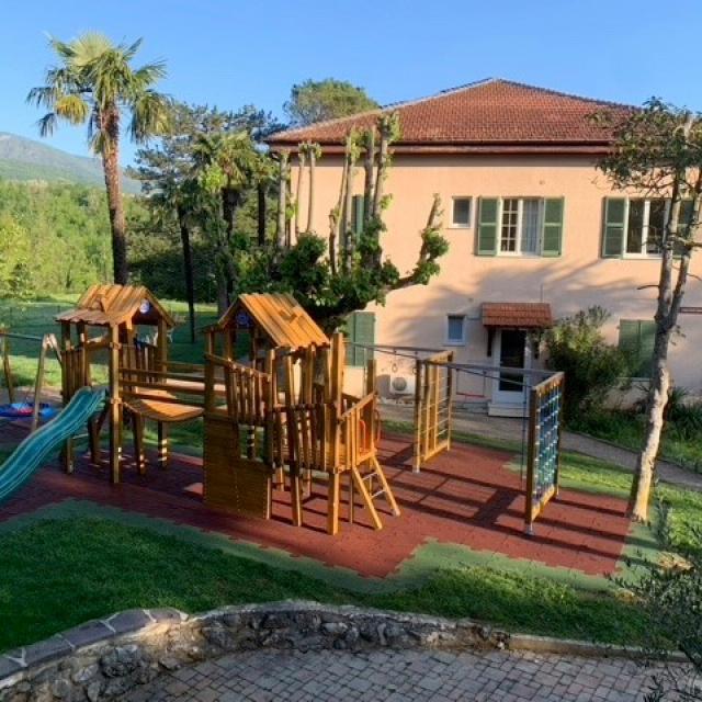 Klettergerüst Spielplatz